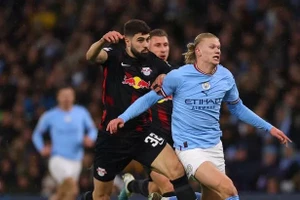 Man City phá vỡ kỷ lục chuyển nhượng của Maguire