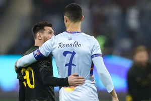 Ronaldo vượt qua Messi và Mbappe để trở thành người có thu nhập cao nhất