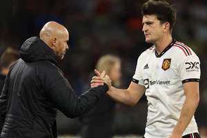 Maguire hờn tủi muốn rời Man United về với West Ham