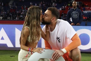 Cướp tấn công sao PSG và bạn gái tại nhà riêng