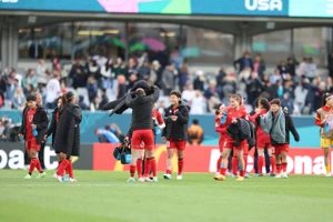 Thanh Nhã tái xuất, Hải Linh thử doping sau trận thua Mỹ 0-3