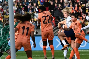 Đương kim vô địch Mỹ và á quân Hà Lan chưa chắc suất đi tiếp