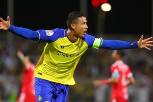 Ronaldo là ngôi sao đầu tiên trên thế giới làm được điều này