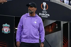 HLV Klopp cảnh báo Liverpool sau khi lập kỷ lục