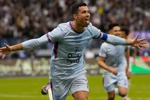 Ronaldo đáp trả chỉ trích anh hết thời