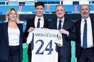 Real Madrid phá két mua sao trẻ hay hơn Messi