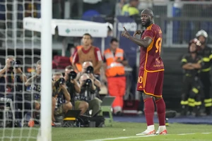 'Ngựa chứng' Lukaku bị chỉ trích là 'kẻ phản bội'