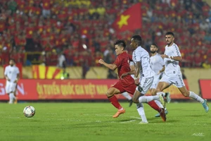 Tuấn Hải ghi bàn ngang với… Ronaldo ở giải châu Á