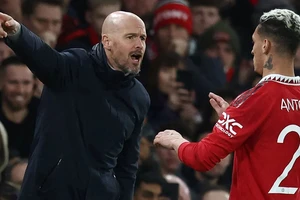 Man United tống khứ 3 ngôi sao, mua thêm tiền đạo