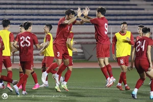 HLV Troussier loại 5 cầu thủ, chốt danh sách đấu Philippines