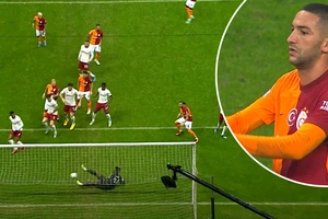 Man United thua oan, thủ môn Onana quẫn trí