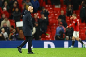 Nửa đội hình Man United không ủng hộ HLV Erik ten Hag