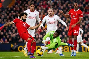 Trận hòa nhục nhã của Liverpool