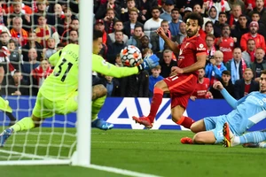 Salah có giá trị cao hơn Ronaldo ở làng bóng Saudi Arabia