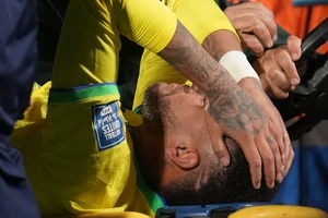 Neymar không lên tuyển Brazil