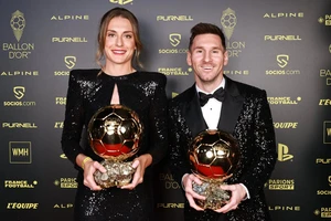 Sốc: Tình tiết mới vụ PSG dàn xếp cho Messi giành Quả bóng vàng