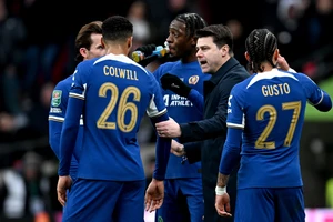 HLV Pochettino đáp trả mạnh mẽ những lời chỉ trích Chelsea