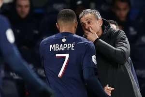 Mbappe tức giận PSG tiết lộ bí mật cho báo chí