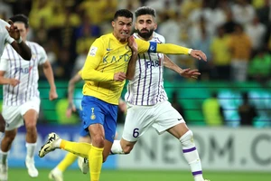 Ronaldo lại giành kỷ lục đáng kinh ngạc