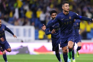 Ronaldo kéo dài kỷ lục ghi bàn và kiến tạo đáng kinh ngạc