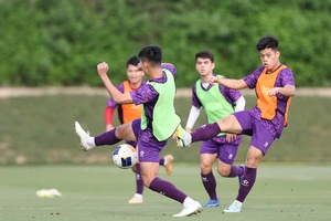 Nóng: 4 cầu thủ U-23 Việt Nam bị loại về nước