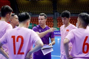 Việt Nam và chủ nhà Thái Lan nhập cuộc tranh vé World Cup