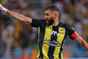 Benzema trở lại Real