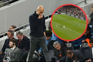 HLV Pep Guardiola kể lại thời khắc kinh hoàng khiến ông 'rụng tim' 