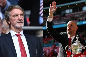 HLV Ten Hag gây rối ông chủ Man United