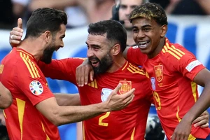 Tây Ban Nha nổi giận và ấn tượng Yamal