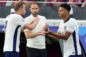 Harry Kane có phù hợp đá chính cho đội tuyển Anh?