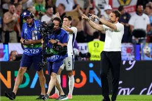 Tiền vệ của Liverpool chờ thầy cũ lên nắm tuyển Anh và nỗi đau HLV Southgate