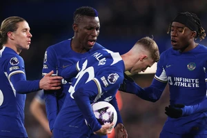 Đội hình yếu ớt của Chelsea còn lâu mới giành vé chơi Champions League