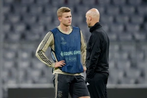 Man United mua De Ligt 50 triệu euro: Không là giải pháp tốt của HLV Ten Hag 