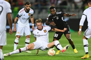 Sai lầm của MU khi bỏ ngôi sao McTominay sau 11 năm gắn bó