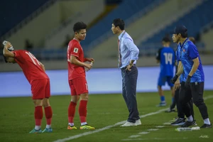 Tuyển Thái Lan thất vọng vì không đá với Nga, chờ thử tài chủ nhà Việt Nam