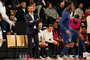 HLV đội futsal Pháp trần tình về trận thua rúng động ở giải thế giới