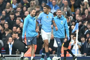 Chính thức: Tiền vệ Rodri kết thúc mùa giải với Man City