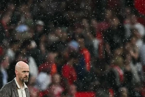 Man United lên tiếng khi tàn nhẫn sa thải HLV Ten Hag 