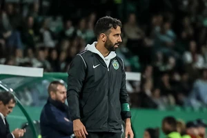 HLV Amorim bị chế giễu phản bội khi về CLB Man United