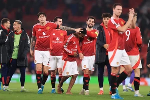 HLV Ruben Amorim là đồng đội với học trò tại Man United