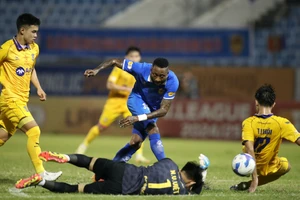 HA Gia Lai và cuộc chơi của những người cùng khổ