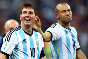 Đồng đội cũ Mascherano chính thức huấn luyện siêu sao Messi