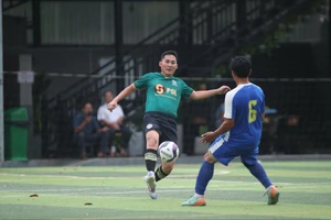 Tấm lòng vàng của những ngôi sao bóng đá Bù Nho Cup 2024