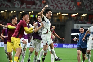 Singapore gục ngã vì tuyển Thái Lan quá mạnh