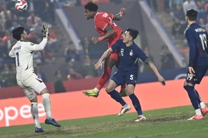 May mà có Nguyễn Xuân Son, đời còn dễ thương...