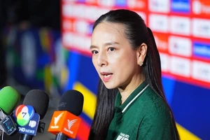 Nỗi buồn và lời xin lỗi của "Madame Pang" khi tuyển Thái Lan thất bại