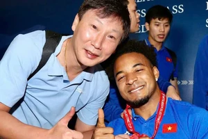 Tiết lộ những bí quyết của HLV Kim Sang-sik