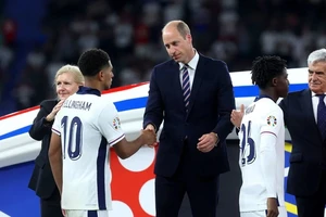 Nỗi đau của Hoàng tử William và đội tuyển Anh