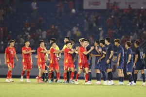 HLV Kim Sang-sik không giấu sự thật ở tuyển Việt Nam